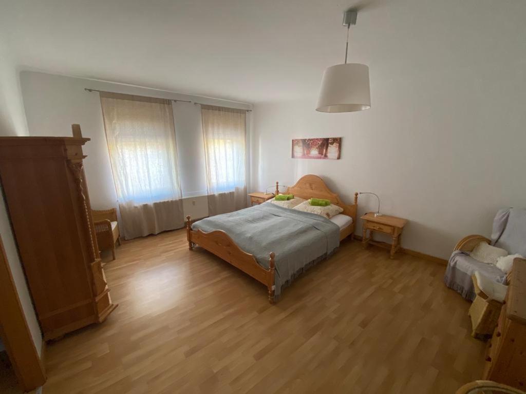 Ferienwohnung Am Theo Carlen Platz Ormesheim Dış mekan fotoğraf